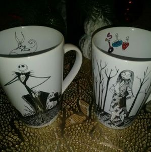 Disney "RARE" Nightmare Before Christmas mugs 2pc Collectibles